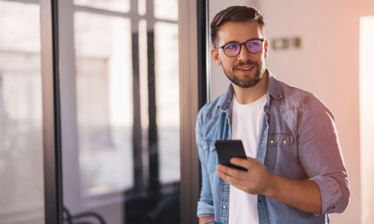 Stay in control: Simplify business administration with eFaktura.nl